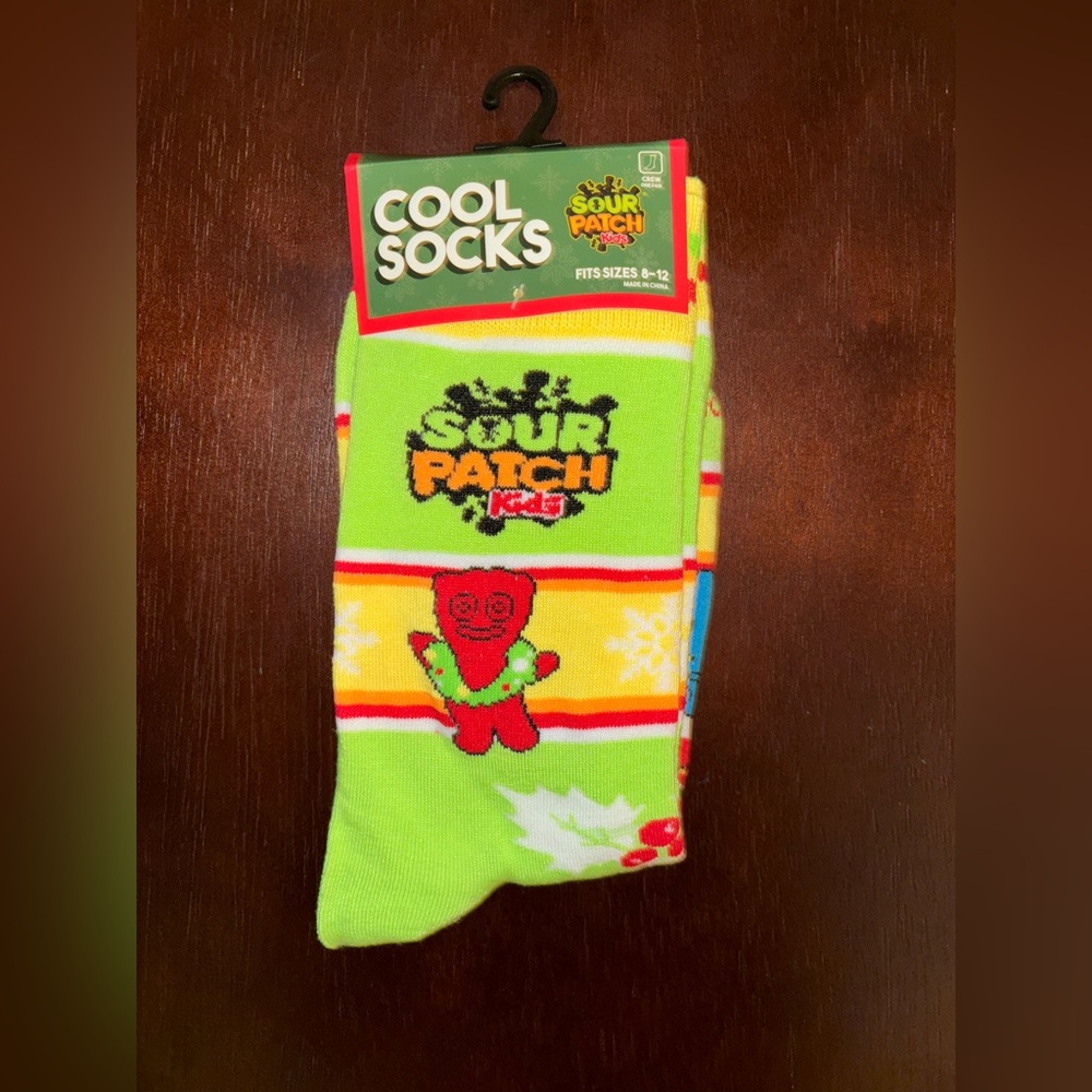SOUR PATCH KIDS NOVELTY CREW SOCKS NWT MEN’S SHOE SIZE 8-12